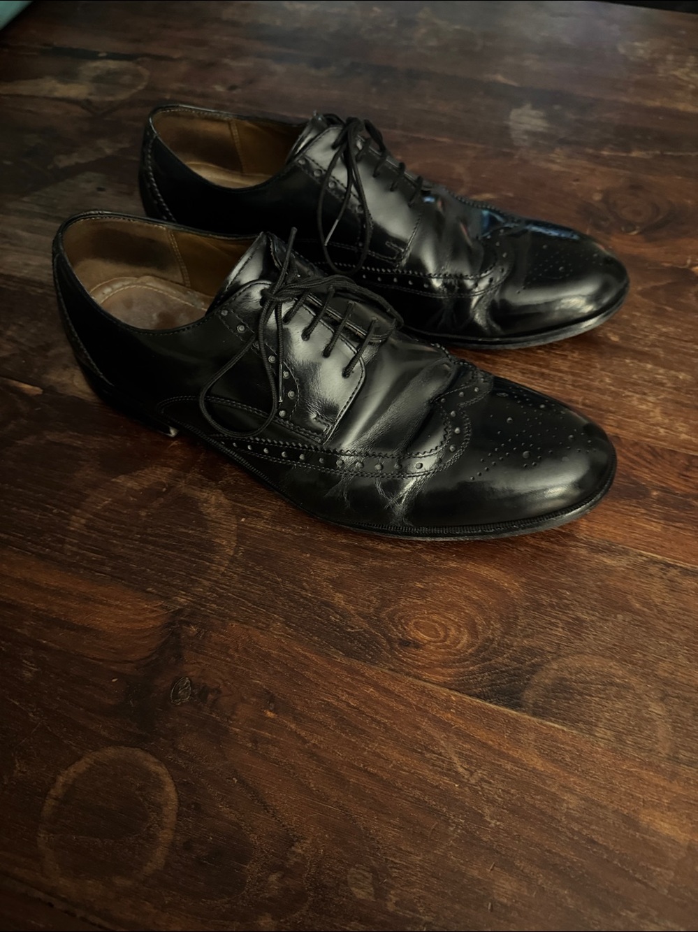 Florsheim wingtips, black, 10.5
